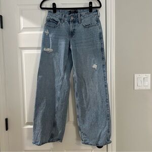 Hollister Low Rise Baggy Jeans